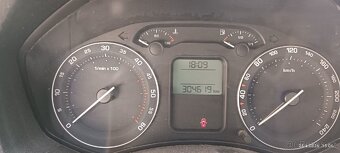 Prodám Škoda Octavia 2, 1,9 tdi rok výroby 2007 - 7