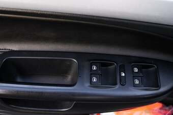 Škoda Octavia Combi RS2 2.0 TFSI RS DSG - 7