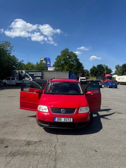 Volkswagen Touran - 7