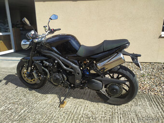 Triumph Speed Triple 1050 - 7