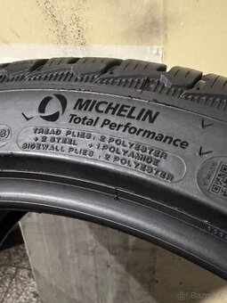 Zimní pneu 295/35/21 Michelin Pilot Alpin 5 SUV - 7