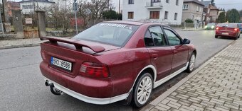Mitsubishi Galant 2.0 - 7