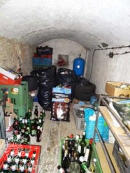 Rodinný dům, zahrada a pozemek v obci Městečko, okr. Rakovní - 7