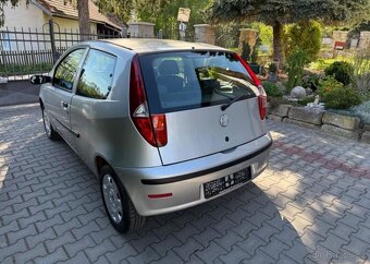 Fiat Punto 1,2i klima Nová STK benzín - 7