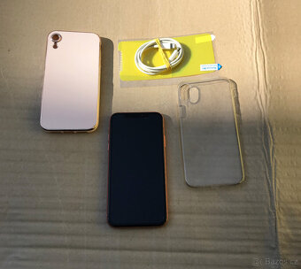 Prodám: Apple Iphone XR 64GB Coral Orange -- VÝBORNÝ STAV - 7