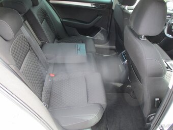 ŠKODA SUPERB 2,0TDi 147kw DSG Sport 4X4 LED 2020 - 7