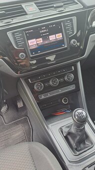 Volkswagen Touran 2.0 TDI - 7