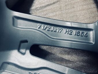 TOP zimní kola BMW 1 F40 17” M-Paket - 7