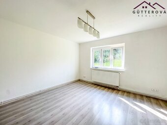 Pronájem bytu 3+1, 70 m2 - Holýšov, ev.č. yIGB034 - 7