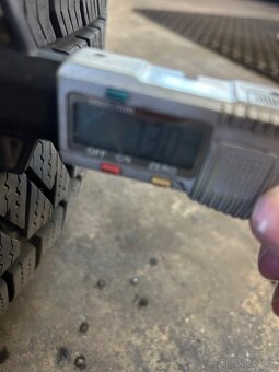 Zimní pneu 235/45 R20 100W - 7
