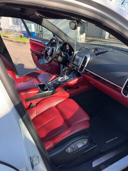 PORSCHE CAYENNE 3.0 FACE LIFT - 7