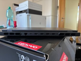 Herní notebook Lenovo Legion Pro 7 16IRX8H 13900HX, 240hz, 3 - 7
