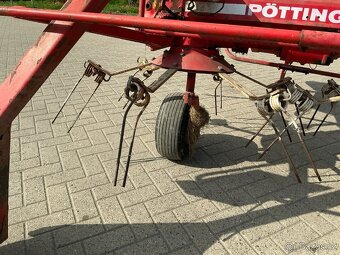 6,9m Obraceč sena PÖTTINGER HIT 69 AZ - 7