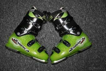 juniorské lyže Head Supershape 130 cm , lyzaky lange - 7