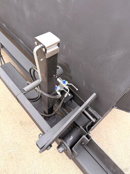 Posypavač krajnic,stranový finišer krajnic - 7