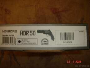 Prodám vzduchovka revolver Umarex T4E HDR 50 11J na bombičky - 7