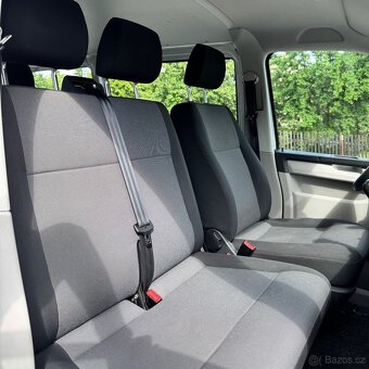 VW Transporter T6 2.0 TDI 75kw 9míst,senzory,klima,výhřev - 7