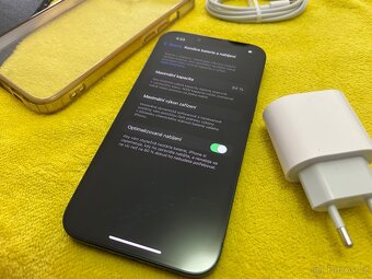 iPhone 13 – 128 GB, černá barva - 7
