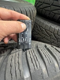 Chrysler Pacifica komplet zimní kola 235/65 R17 - 7