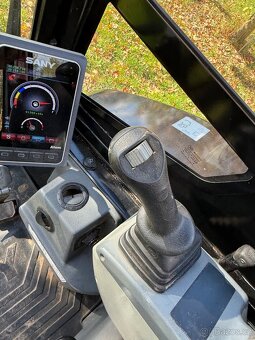 Sany sy26 Minibagr 2.8T + 3x lžíce - 7