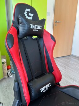 Playseat + Thrustmaster T300 - 7