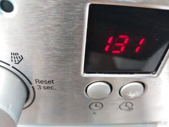 Prodám  vestavnou dig.nerezovou mycku  zn.BOSCH-45CM-DOVEZU- - 7