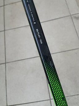 Opravená hokejka CCM Trigger 5 85flex levá ZÁRUKA - 7