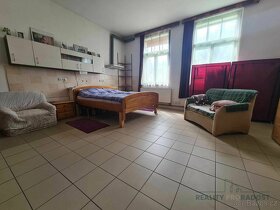 Prodej zemědělské usedlosti 185 m², pozemek 914 m² - 7