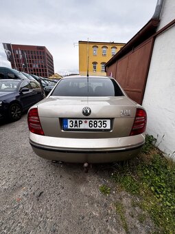 Škoda Superb 2006 6V 2.8 benzin - 7