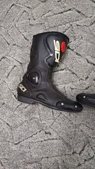 Moto výbava - 7