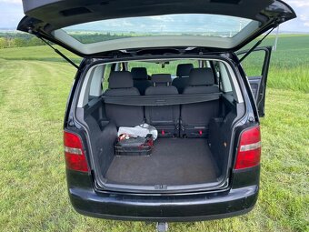 Volkswagen Touran - 7