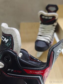 Nové Hokejové brusle CCM jetspeed FT470 vel 42,5 - 7