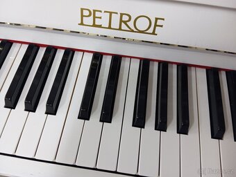 PRODÁNO/Petrof k 114-Dovoz i na Štědrý den 24.12. - 7