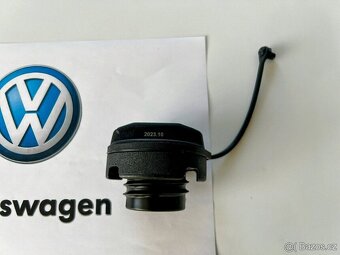 NOVÉ VÍČKO NÁDRŽE ŠKODA - VW / ZASÍLÁME - 7