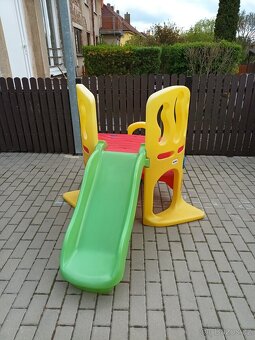 Little Tikes prolézačka se skluzavkou - 7