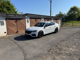 Octavia RS - 7