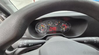 Prodám IVECO DAILY 35S16 skříň - 8 palet - 7