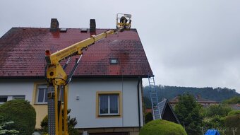Práce z plošiny, mytí a nátěry střechy. - 7