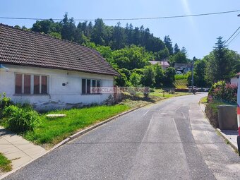 Pozemek k výstavbě rodinného domu - 7