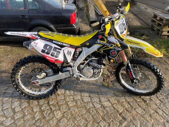 Suzuki rmz 250 - 7