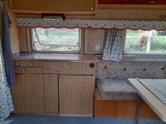 Knaus Brillant - karavan na pevné stání - 7