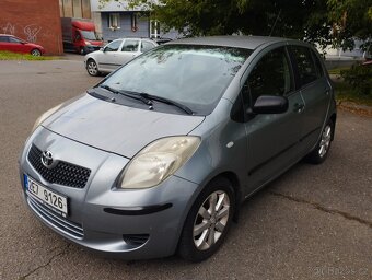 Toyota Yaris 1.3 tažné, kamera, 2 sady kol - 7