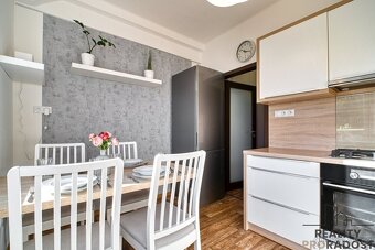 Prodej bytu 2+1 v osobním vlastnictví v Ostravě- Porubě - 7