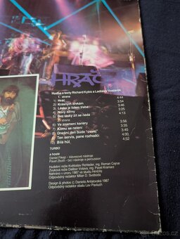 prodám 6ks lp vinyl cena za vše - 7
