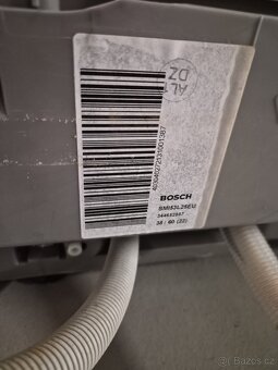 Vestavná myčka Bosch - 7
