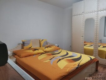 Prodej družstevního podílu rodinného domu 3+1, 4+1, prostory - 7