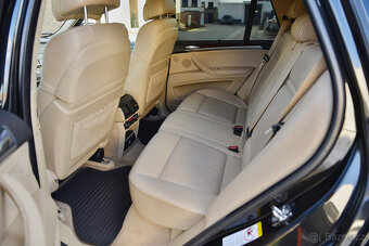 BMW X5 3.0si E70 - 7