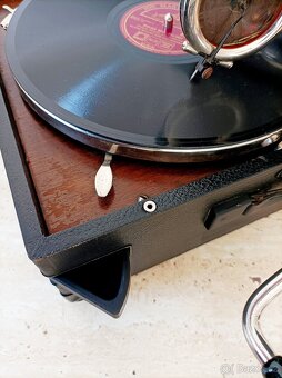 His Master’s Voice - starožitný gramofon na kliku ze 20. let - 7