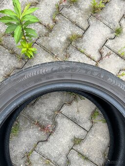 225/45 R17 - 7