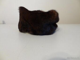 NOREK. Starší kožešina. Čepice - 7